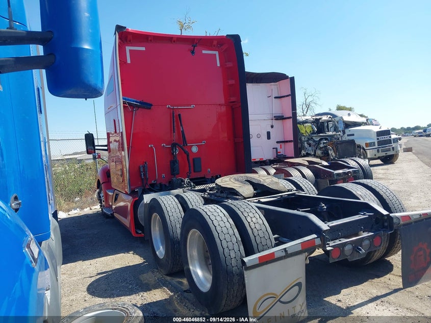 2020 KENWORTH T680 auction photo 3