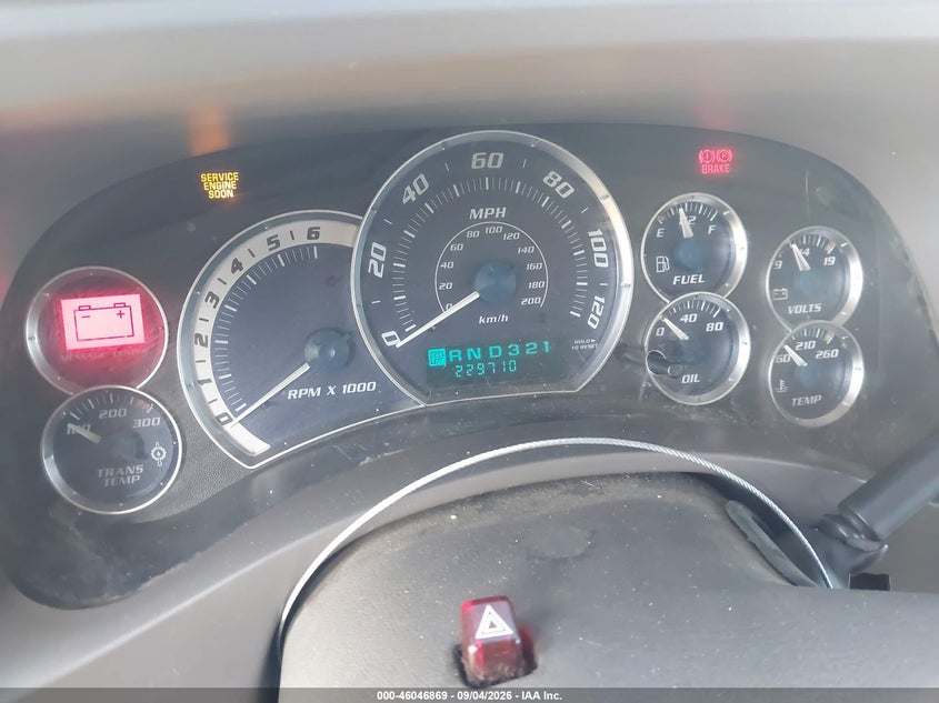 2002 CADILLAC ESCALADE auction photo 7