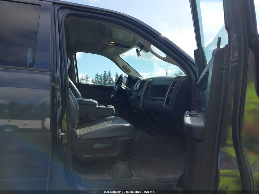2019 RAM 1500 CLASSIC auction photo 5