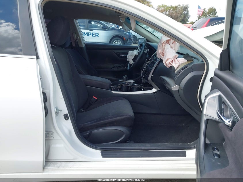2013 NISSAN ALTIMA auction photo 5