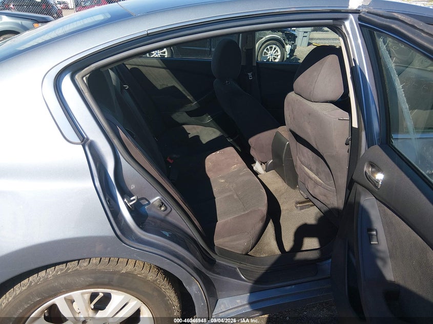 Nissan Altima - фото 8