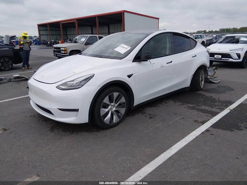Vin: 5yjygdee9mf260947, lot: 46546411, tesla model y long range dual motor all-wheel drive 20212