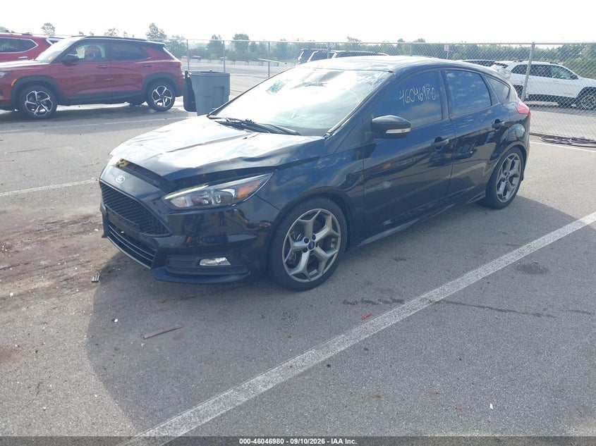Vin: 1fadp3l96jl209824, lot: 46546435, ford focus st 20182