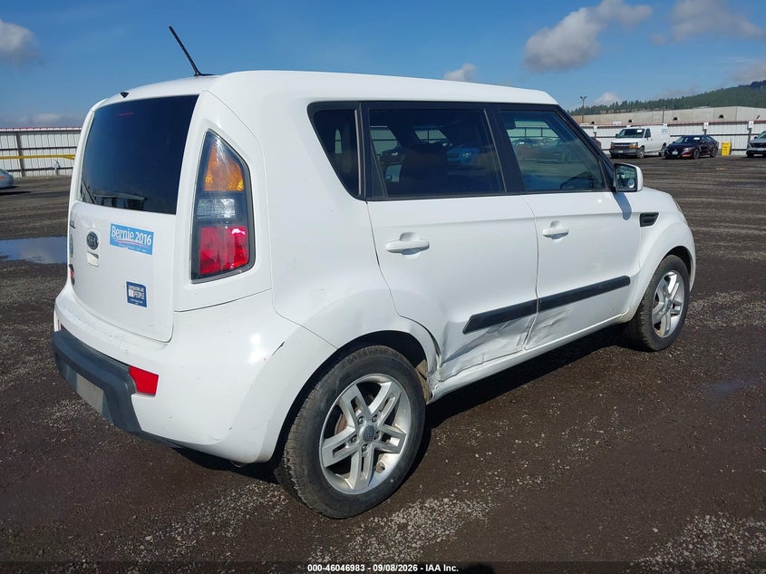 Vin: kndjt2a26b7279570, lot: 46546438, kia soul + 20114