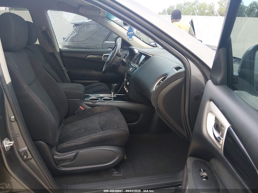 2015 NISSAN PATHFINDER auction photo 5