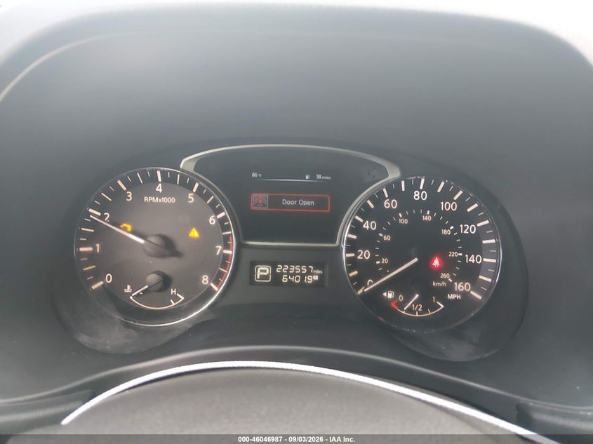2015 NISSAN PATHFINDER auction photo 7
