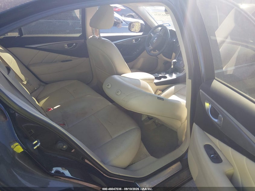 2015 INFINITI Q50 auction photo 8