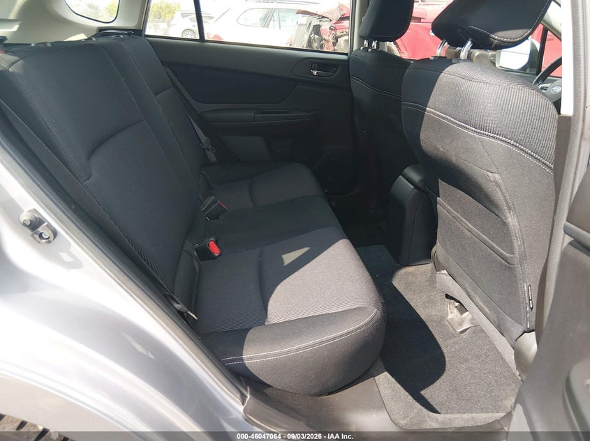 2014 SUBARU IMPREZA auction photo 8