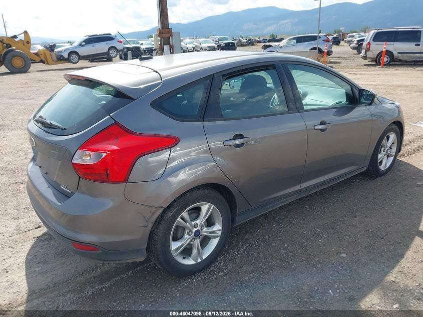 2014 FORD FOCUS SE · Фото 4