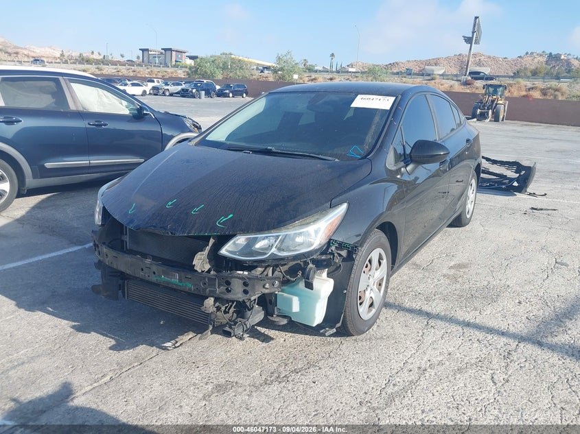2016 Chevrolet Cruze Ls Auto, Front End, IAAI, VIN 1G1BC5SM8G7321162 — photo 2
