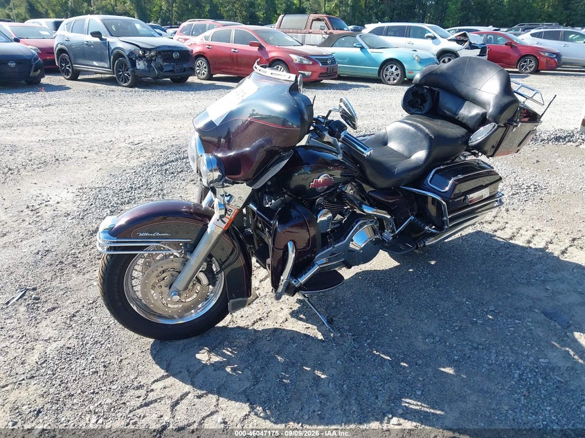 HARLEY-DAVIDSON FLHTCUI 2005