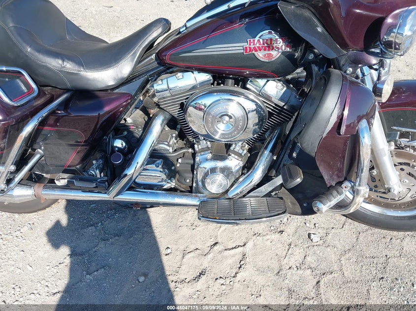 HARLEY-DAVIDSON FLHTCUI 2005