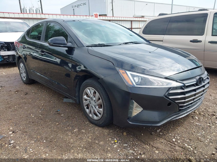 2019 HYUNDAI ELANTRA auction photo 1