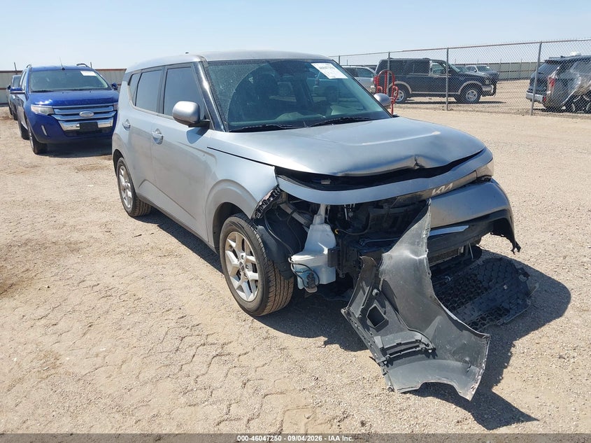 Vin: kndj23au2p7876085, lot: 46546705, kia soul lx 2023 img_1