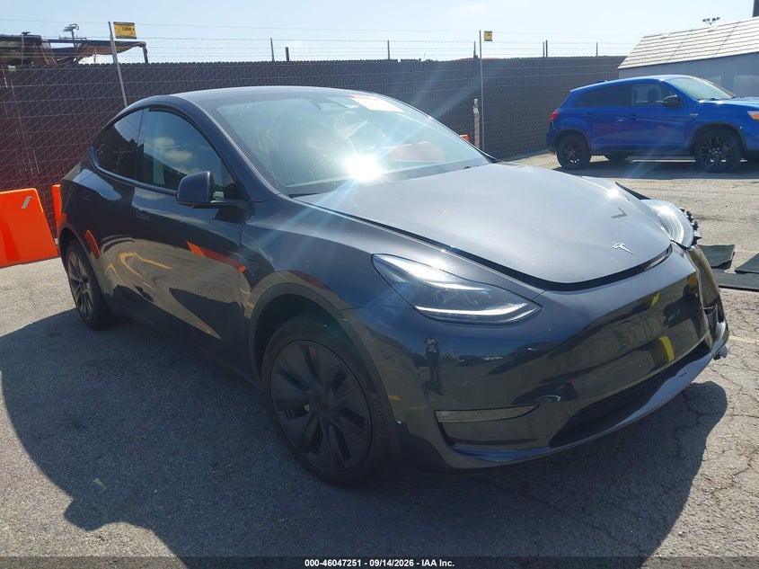 Vin: 7saygdee0rf176770, lot: 46546708, tesla model y long range dual motor all-wheel drive 2024 img_1