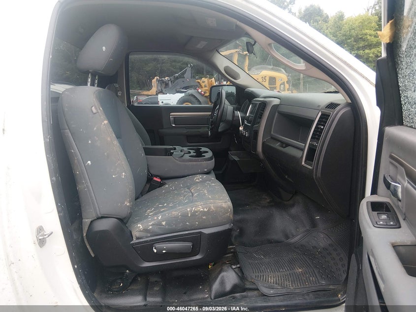2014 RAM 1500 auction photo 5