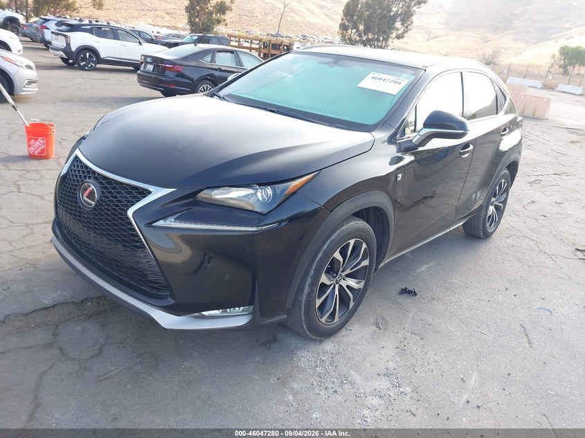 2017 Lexus NX, Правый бок, IAAI, VIN JTJYARBZXH2083045 — фото 2