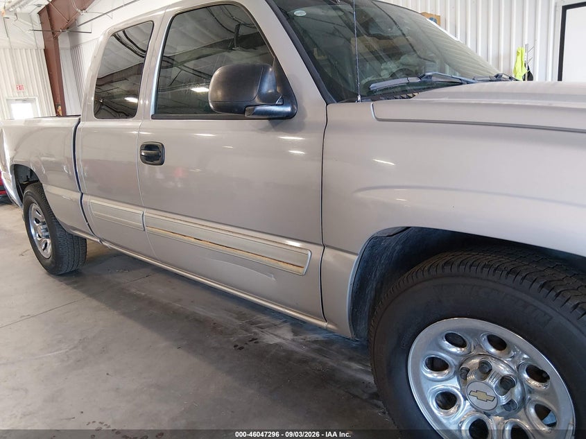 2005 CHEVROLET SILVERADO 1500 auction photo 6