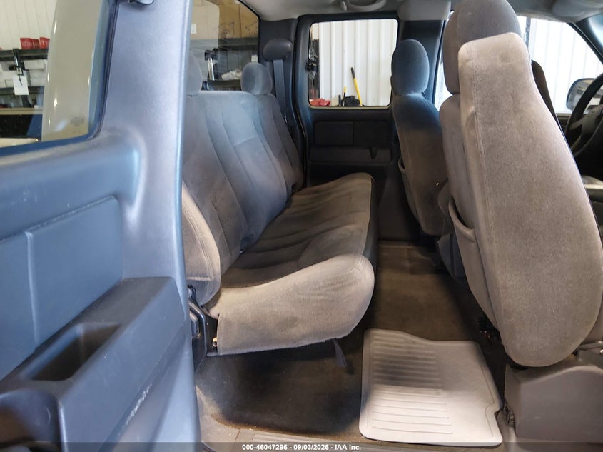 2005 CHEVROLET SILVERADO 1500 auction photo 8