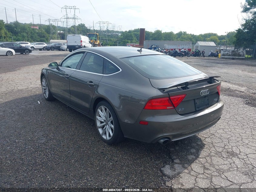 2012 AUDI A7 auction photo 3