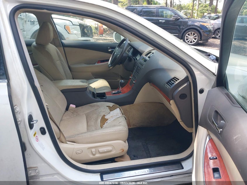 2010 LEXUS ES 350 auction photo 5