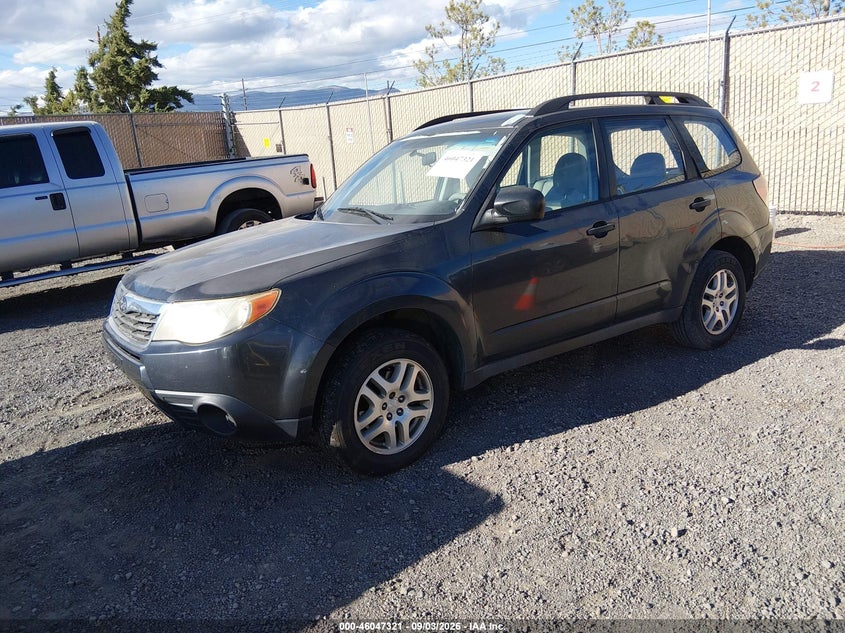 2010 SUBARU FORESTER auction photo 2