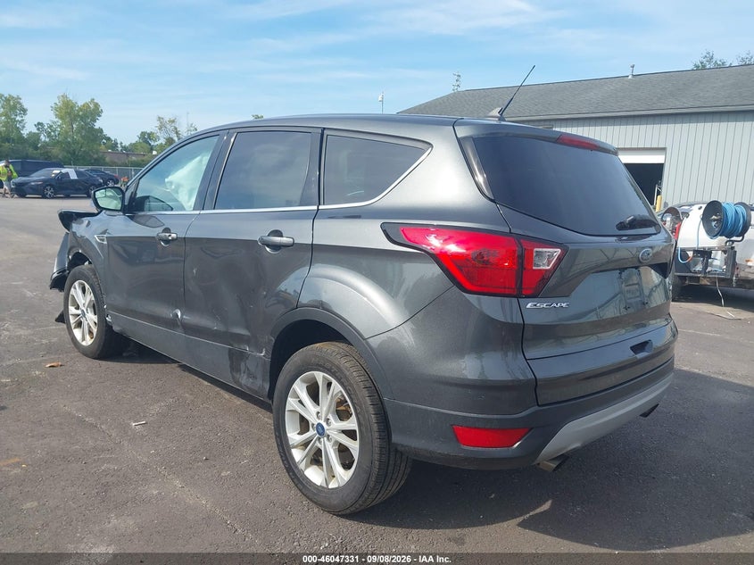 Vin: 1fmcu9gdxkua77349, lot: 46546786, ford escape se 20193