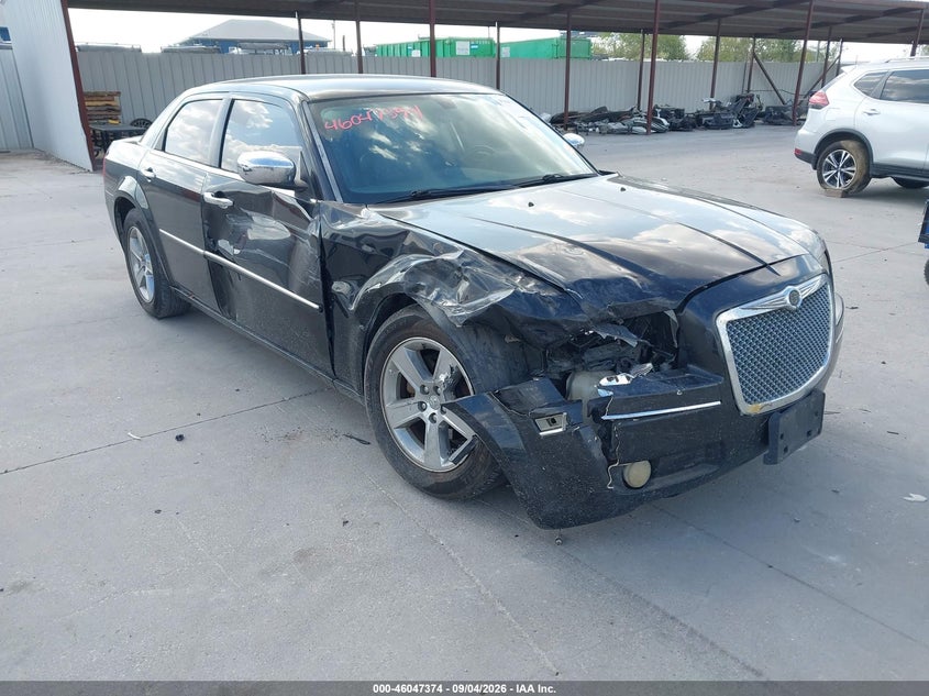 Vin: 2c3ca5cv3ah262868, lot: 46546829, chrysler 300 touring/signature series/executive series 2010 img_1