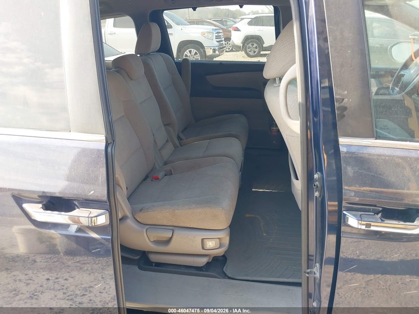 2016 HONDA ODYSSEY auction photo 8