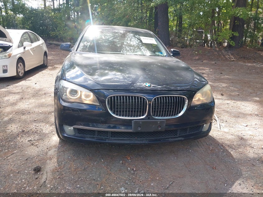 2010 BMW 750LI auction photo 6