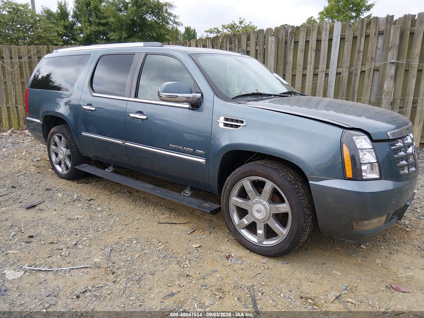 Zdjęcie główne ogłoszenia 2010 CADILLAC ESCALADE ESV
