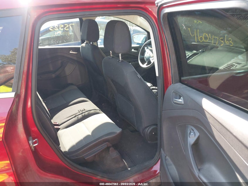 FORD ESCAPE 2015 VIN 1FMCU0G78FUC87105