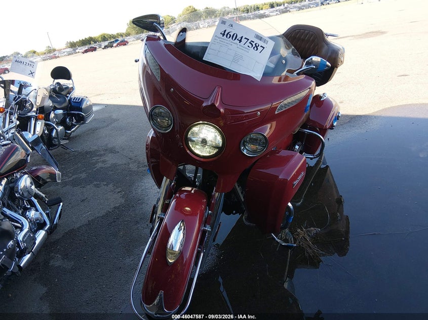 INDIAN ROADMASTER 2015