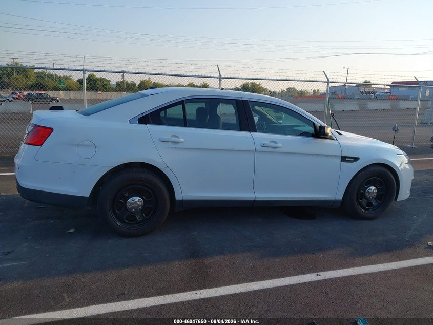 FORD POLICE INTERCEPTOR 2017 VIN 1FAHP2L8XHG145518