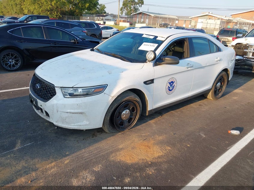 2017 FORD POLICE INTERCEPTOR auction photo 2