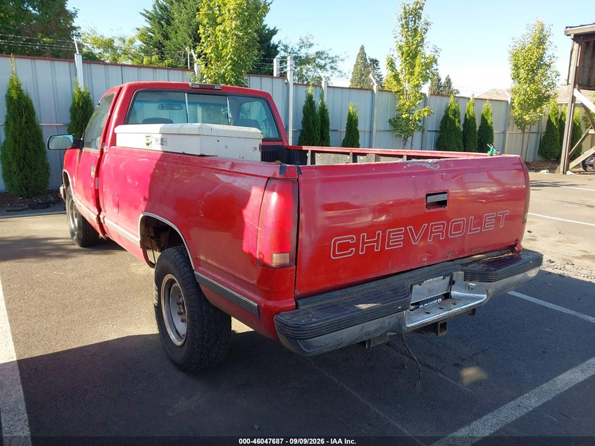 1996 CHEVROLET GMT-400 auction photo 3