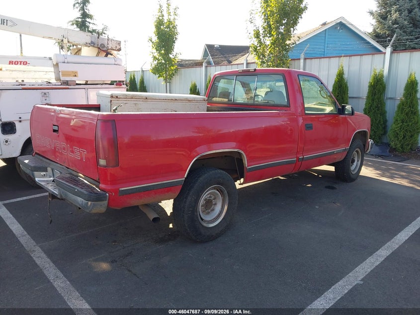 1996 CHEVROLET GMT-400 auction photo 4