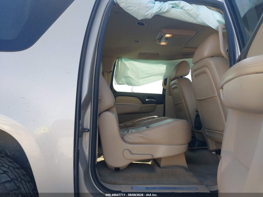 GMC YUKON XL 1500 2014 VIN 1GKS2MEF6ER112462