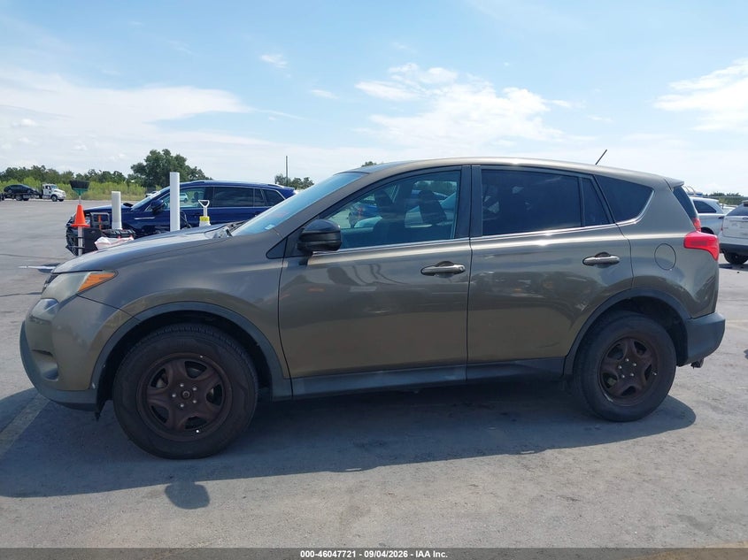 TOYOTA RAV4 - zdjęcie 14