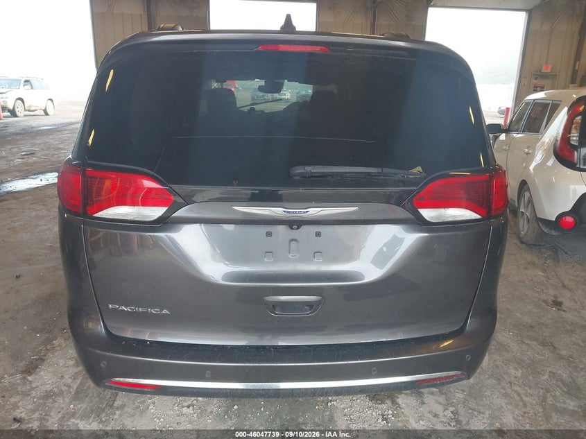 CHRYSLER PACIFICA - zdjęcie 16