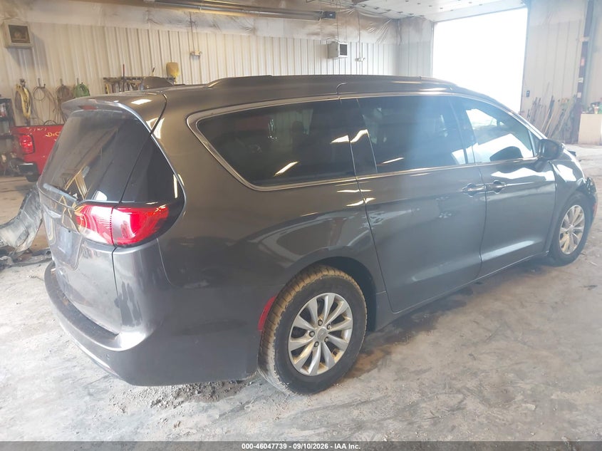 CHRYSLER PACIFICA - zdjęcie 4
