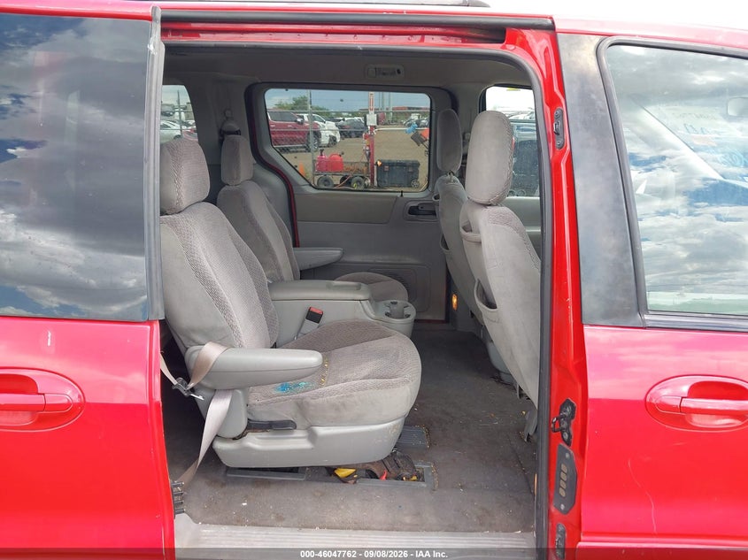FORD WINDSTAR 2001 VIN 2FMZA57461BA10036