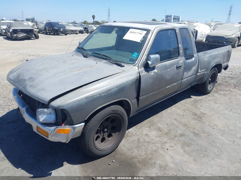 1990 TOYOTA PICKUP