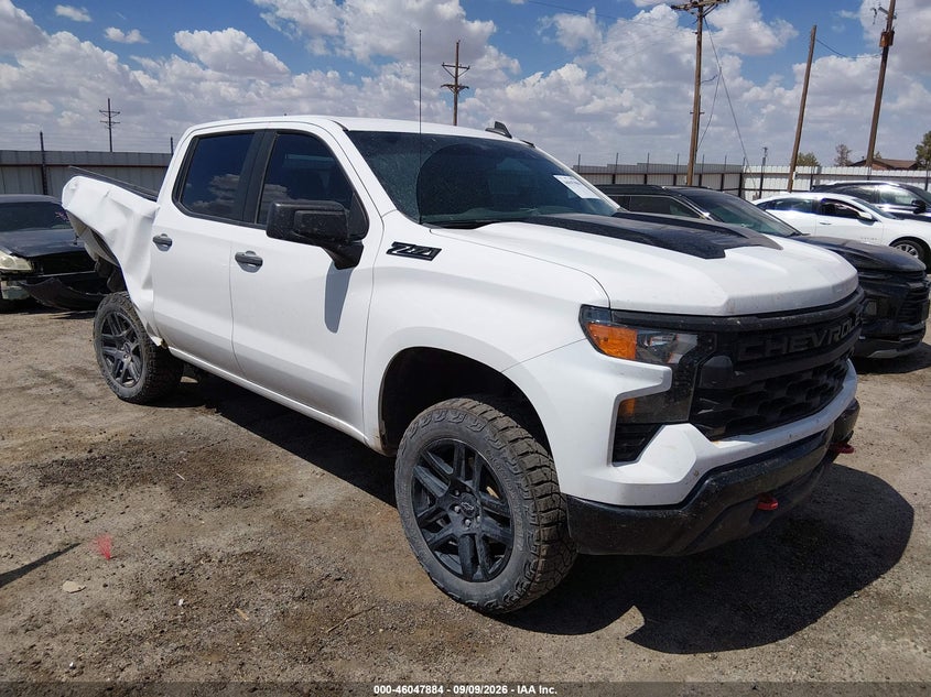 2023 Chevrolet Silverado 1500 4WD Short Bed Custom Trail Boss