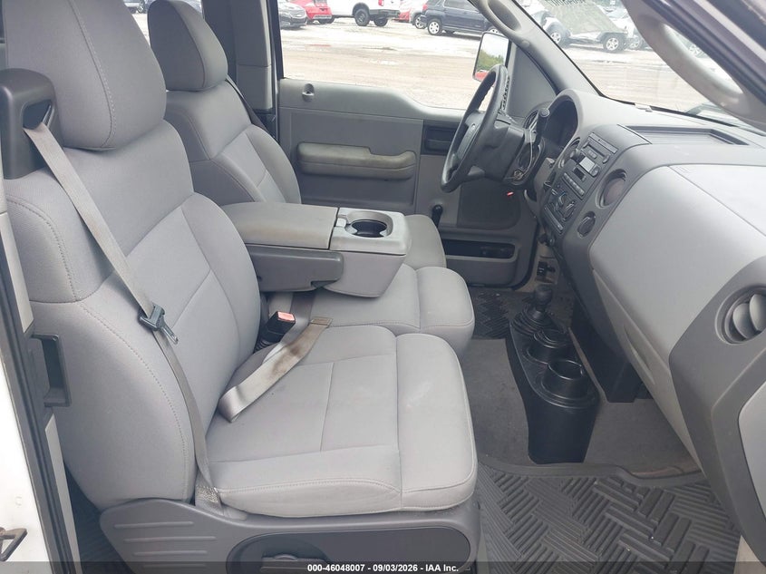 2004 FORD F-150 auction photo 5