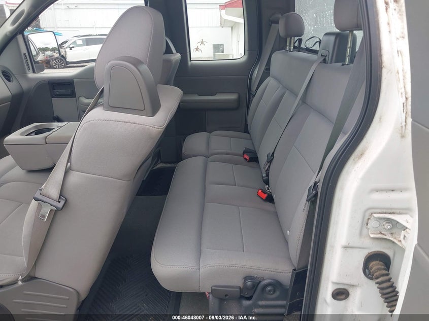 2004 FORD F-150 auction photo 8