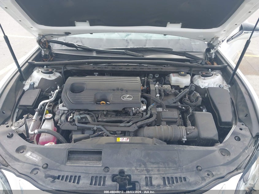 2024 LEXUS ES 300H · Фото 10