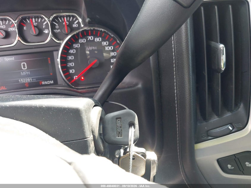 GMC SIERRA 1500 - zdjęcie 11