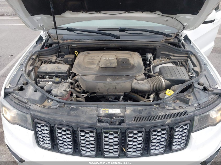 JEEP GRAND CHEROKEE - zdjęcie 10