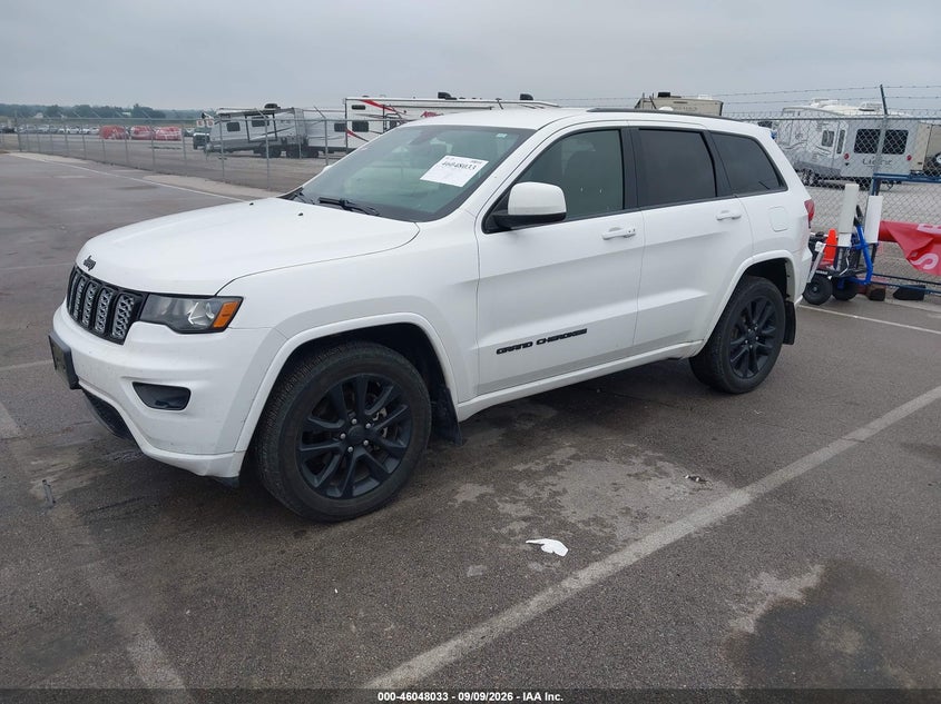JEEP GRAND CHEROKEE - zdjęcie 2